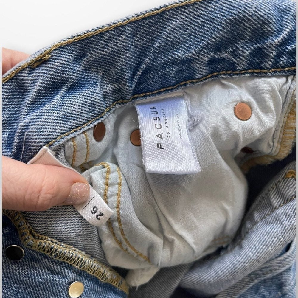 High-waisted Cropped PacSun Distressed 90's Mom Jeans Size 26 - Picture 7 of 7